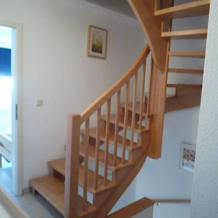Haus-suedblick-wohnung-8 *